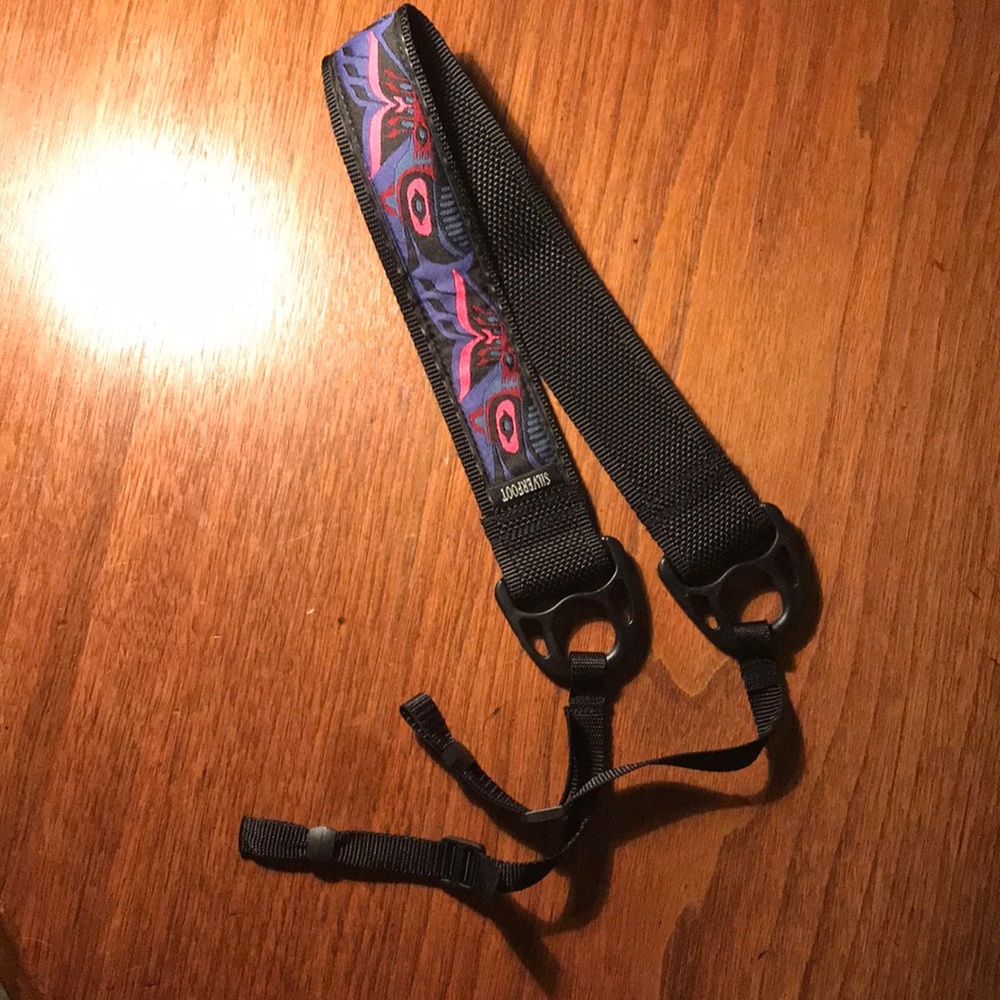 NWOT Silverfoot Camera Strap